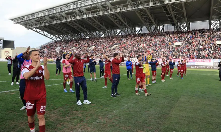 Super League 2: Νίκη για να κάνει φιέστα ψάχνει η ΑΕΛ
